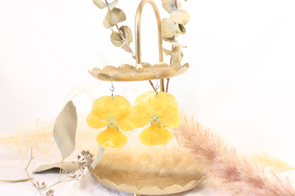 Crochets avec pensées jaunes