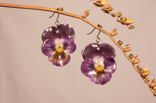 Crochets avec pensées mauves