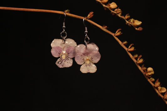 Crochets avec pensées lilas