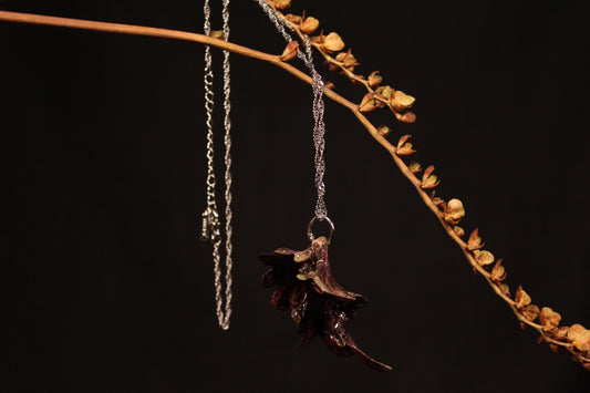 Chaine argent torsadée avec fleur