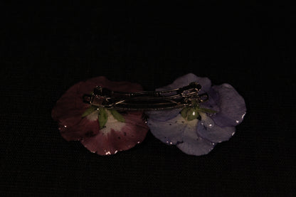 Pince à cheveux 2 pensées foncées