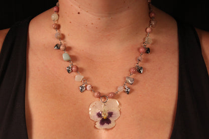 Collier à billes pensée blanche